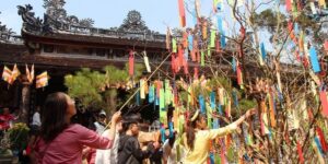 Thử vận may đầu xuân nên giữ tinh thần vui vẻ và có chừng mực