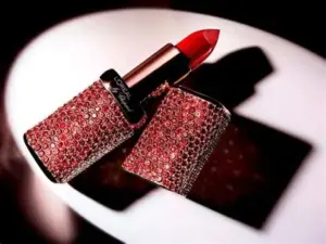 Mơ thấy thỏi son đánh số mấy